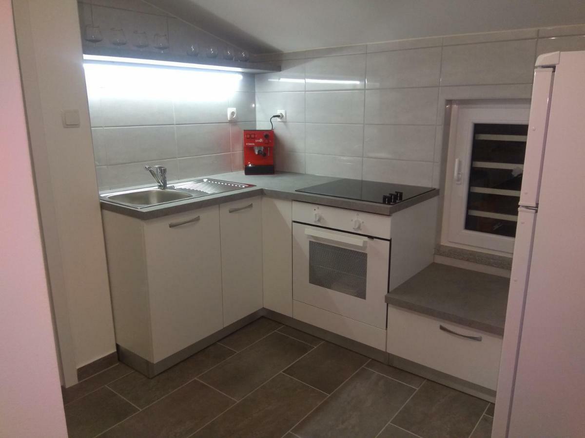 Lorber House Stinjan Apartman Póla Kültér fotó